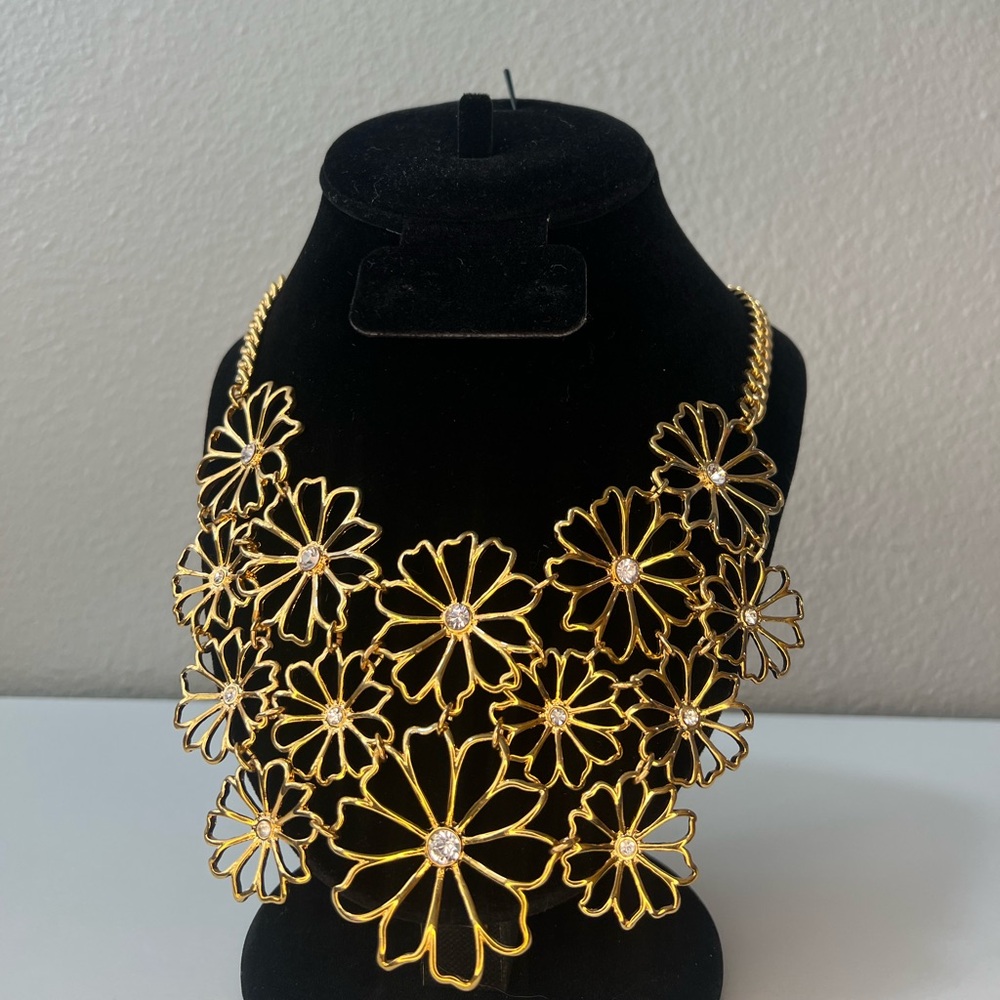 VINTAGE Joan Rivers Gold -Toned Daisy Bib Necklace